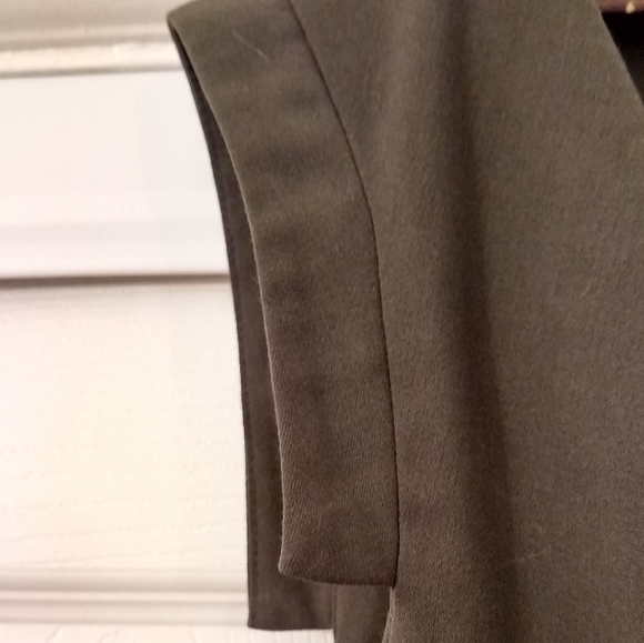 Sandra Darren Dress - Green - Size 8 - Picture 5 of 8